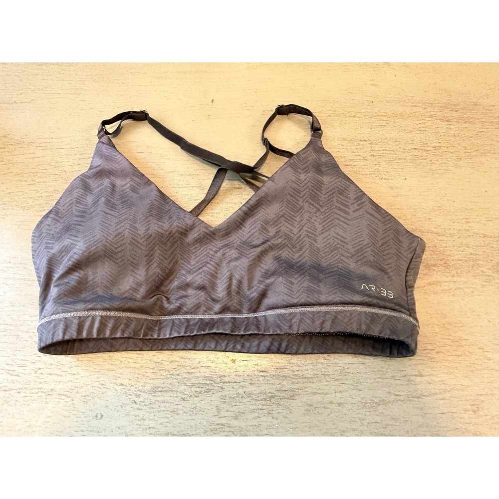 AR-33 Womens Medium Gray Chevron Sports Bra Adjustable Straps Yoga Bralette